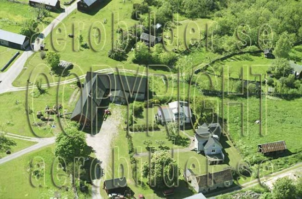 FFKV 10-031, #33. FFKV 10-031_033 (Uppges vid kontakt med Svenska Aero-Bilder AB)