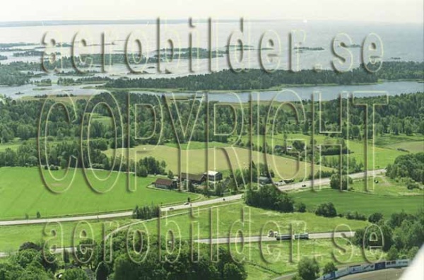 FFKV 10-032, #1. FFKV 10-032_001 (Uppges vid kontakt med Svenska Aero-Bilder AB)