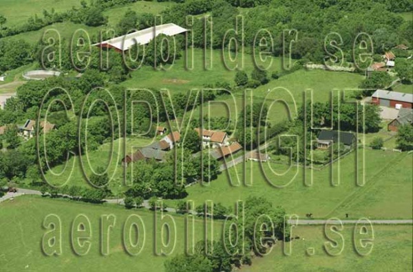 FFKV 10-032, #33. FFKV 10-032_033 (Uppges vid kontakt med Svenska Aero-Bilder AB)