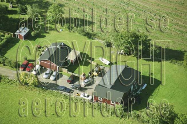 FFKV 10-066, #16. FFKV 10-066_016 (Uppges vid kontakt med Svenska Aero-Bilder AB)