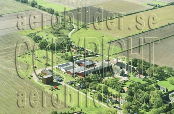 FFKV 10-072, #28. FFKV 10-072_028 (Uppges vid kontakt med Svenska Aero-Bilder AB)