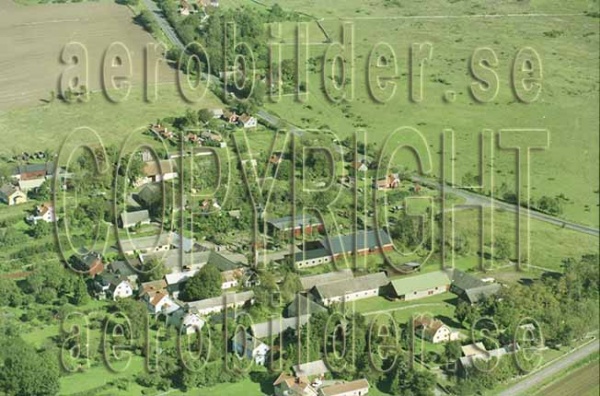 FFKV 10-073, #8. FFKV 10-073_008 (Uppges vid kontakt med Svenska Aero-Bilder AB)