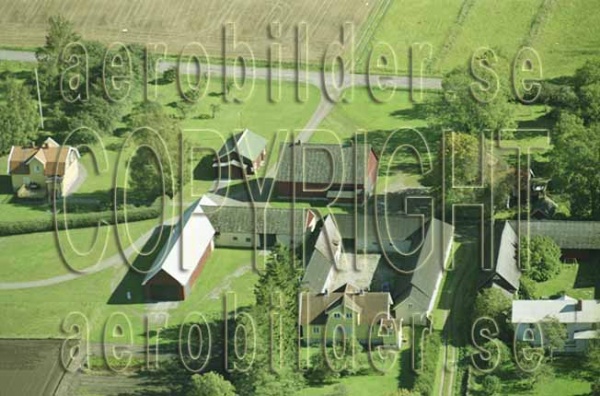 FFKV 10-074, #2. FFKV 10-074_002 (Uppges vid kontakt med Svenska Aero-Bilder AB)