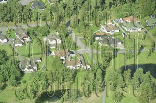 FFKV 10-076, #10. FFKV 10-076_010 (Uppges vid kontakt med Svenska Aero-Bilder AB)