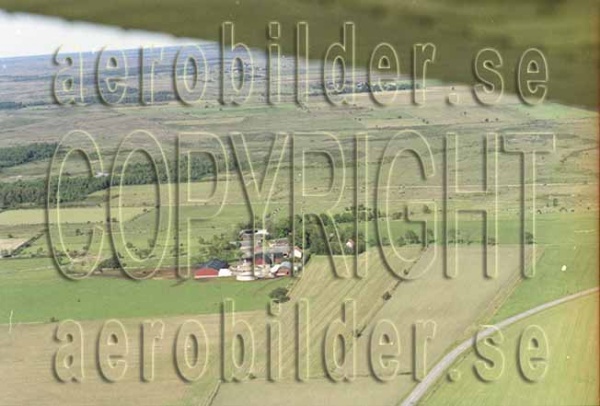 FFKV 10-084, #37. FFKV 10-084_037 (Uppges vid kontakt med Svenska Aero-Bilder AB)