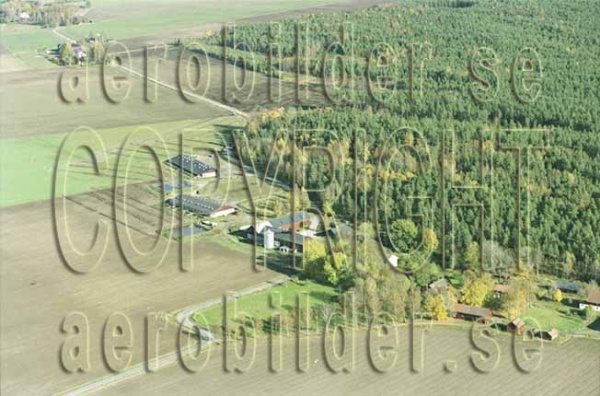 FFKV 10-087, #10. FFKV 10-087_010 (Uppges vid kontakt med Svenska Aero-Bilder AB)