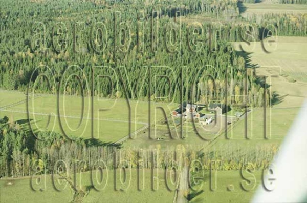 FFKV 10-090, #13. FFKV 10-090_013 (Uppges vid kontakt med Svenska Aero-Bilder AB)
