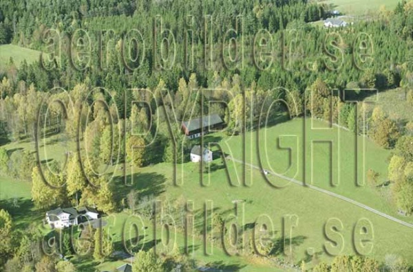 FFKV 10-107, #10. FFKV 10-107_010 (Uppges vid kontakt med Svenska Aero-Bilder AB)