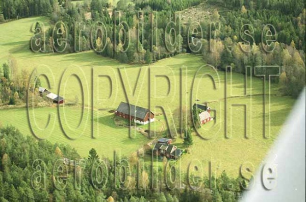 FFKV 10-111, #4. FFKV 10-111_004 (Uppges vid kontakt med Svenska Aero-Bilder AB)