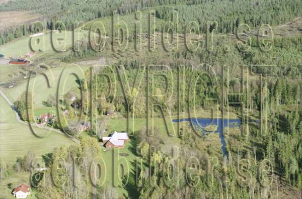 FFKV 11-074, #32. FFKV 11-074_032 (Uppges vid kontakt med Svenska Aero-Bilder AB)