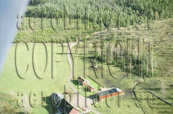 FFKV 11-074, #36. FFKV 11-074_036 (Uppges vid kontakt med Svenska Aero-Bilder AB)