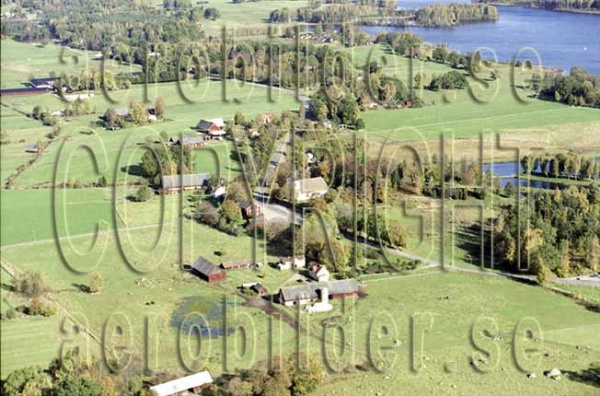FFKV 11-090, #33. FFKV 11-090_033 (Uppges vid kontakt med Svenska Aero-Bilder AB)