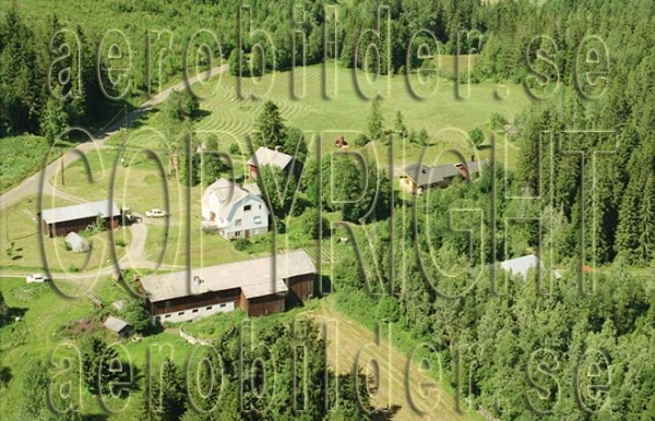 FFKV 97108, #27. FFKV 97108_0027 (Uppges vid kontakt med Svenska Aero-Bilder AB)