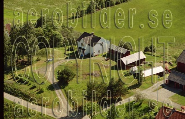 FFKV 97109, #32. FFKV 97109_0032 (Uppges vid kontakt med Svenska Aero-Bilder AB)