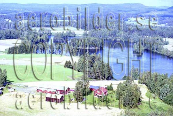 FFKV 98-615, #12. FFKV 98-615_012 (Uppges vid kontakt med Svenska Aero-Bilder AB)