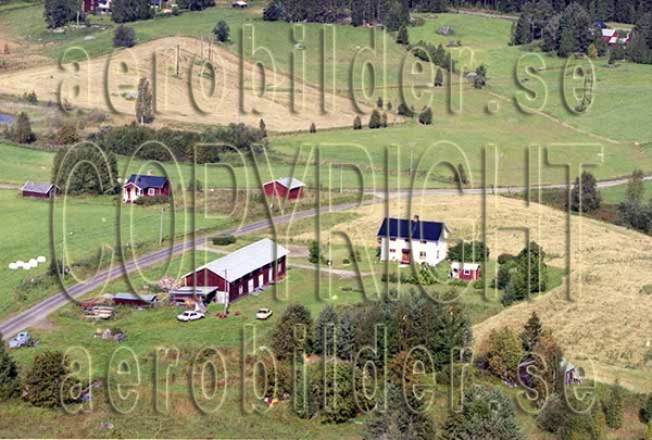 FFKV 98-615, #32. FFKV 98-615_032 (Uppges vid kontakt med Svenska Aero-Bilder AB)