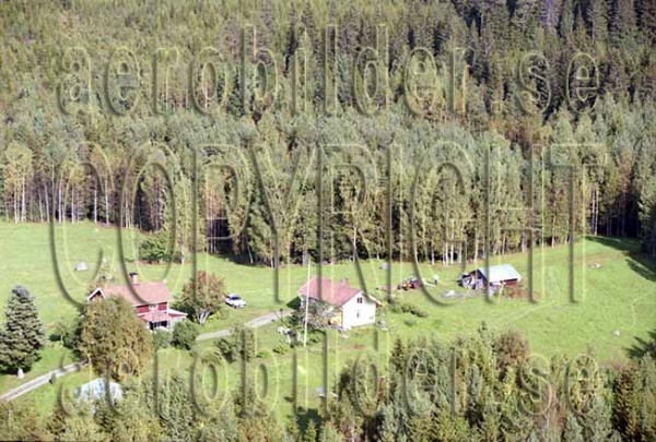 FFKV 98-628, #32. FFKV 98-628_032 (Uppges vid kontakt med Svenska Aero-Bilder AB)