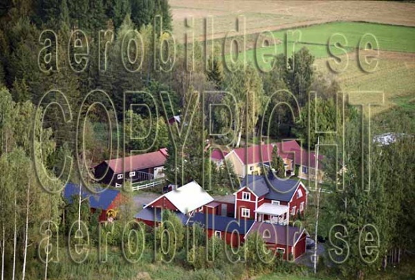 FFKV 98-635, #1. FFKV 98-635_001 (Uppges vid kontakt med Svenska Aero-Bilder AB)