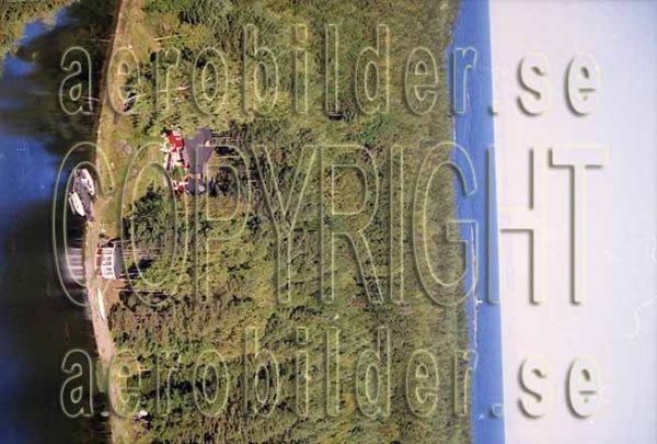 FFKV 98-637, #32. FFKV 98-637_032 (Uppges vid kontakt med Svenska Aero-Bilder AB)