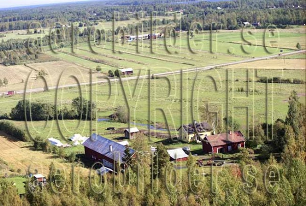 FFKV 98-643, #1. FFKV 98-643_001 (Uppges vid kontakt med Svenska Aero-Bilder AB)