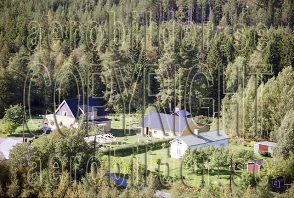 FFKV 98-643, #32. FFKV 98-643_032 (Uppges vid kontakt med Svenska Aero-Bilder AB)