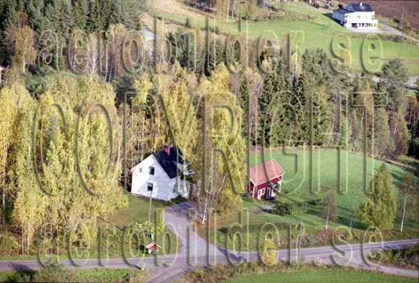 FFKV 98-671, #34. FFKV 98-671_034 (Uppges vid kontakt med Svenska Aero-Bilder AB)