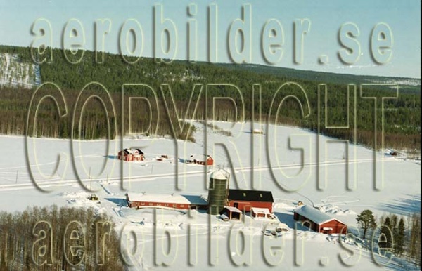 FFKV 99-16, #30. FFKV-99  9916_0030 (Uppges vid kontakt med Svenska Aero-Bilder AB)
