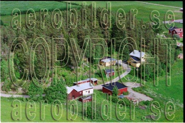 NoF 03121, #9. NoF 03121_0009 (Uppges vid kontakt med Svenska Aero-Bilder AB)