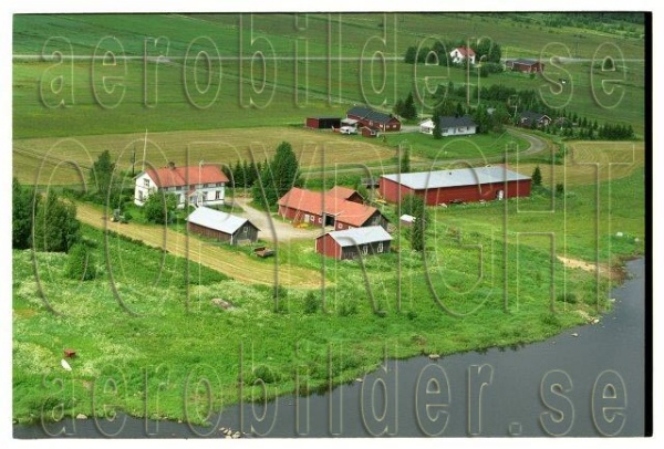 NoF 05234, #17. NoF 05234_0017 (Uppges vid kontakt med Svenska Aero-Bilder AB)
