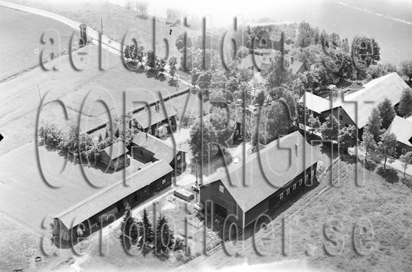 REBES 1033, #11. REBES 1033_11 C (Uppges vid kontakt med Svenska Aero-Bilder AB)