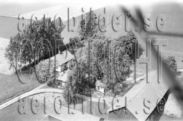 REBES 1034, #11. REBES 1034_11 B (Uppges vid kontakt med Svenska Aero-Bilder AB)