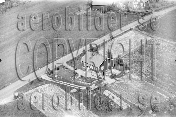 REBES 1035, #8. REBES 1035_08 B (Uppges vid kontakt med Svenska Aero-Bilder AB)