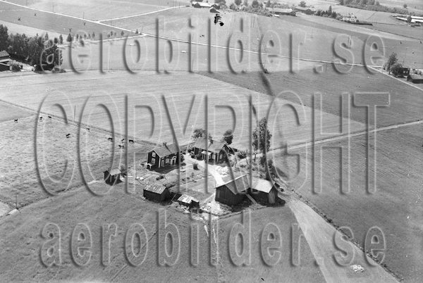 REBES 1036, #9. REBES 1036_09 B (Uppges vid kontakt med Svenska Aero-Bilder AB)