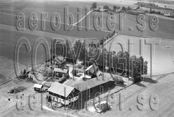 REBES 1036, #16. REBES 1036_16 C (Uppges vid kontakt med Svenska Aero-Bilder AB)