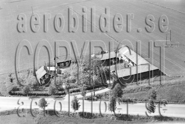 REBES 1036, #21. REBES 1036_21 D (Uppges vid kontakt med Svenska Aero-Bilder AB)