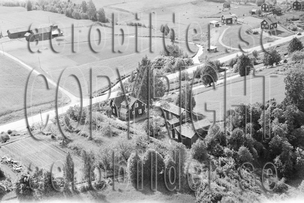REBES 1037, #9. REBES 1037_09 B (Uppges vid kontakt med Svenska Aero-Bilder AB)