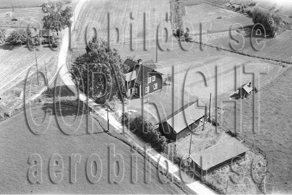 REBES 1037, #13. REBES 1037_13 B (Uppges vid kontakt med Svenska Aero-Bilder AB)