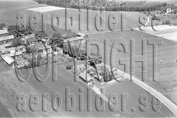 REBES 1040, #10. REBES 1040_10 B (Uppges vid kontakt med Svenska Aero-Bilder AB)