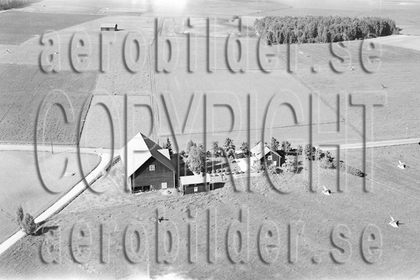REBES 1042, #8. REBES 1042_08 A (Uppges vid kontakt med Svenska Aero-Bilder AB)