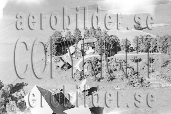 REBES 1042, #9. REBES 1042_09 B (Uppges vid kontakt med Svenska Aero-Bilder AB)