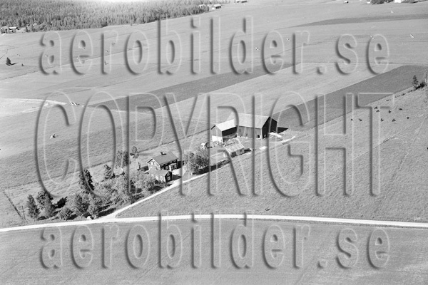 REBES 1042, #12. REBES 1042_12 B (Uppges vid kontakt med Svenska Aero-Bilder AB)