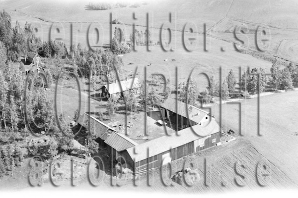 REBES 1045, #16. REBES 1045_18 C (Uppges vid kontakt med Svenska Aero-Bilder AB)