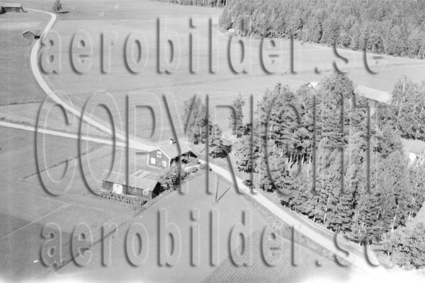 REBES 1046, #16. REBES 1046_16 B (Uppges vid kontakt med Svenska Aero-Bilder AB)