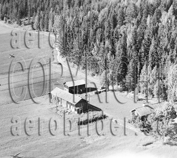 REBES 1046, #23. REBES 1046_24 C (Uppges vid kontakt med Svenska Aero-Bilder AB)