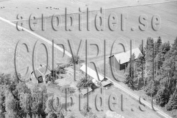 REBES 1106, #21. REBES 1106_21 C (Uppges vid kontakt med Svenska Aero-Bilder AB)