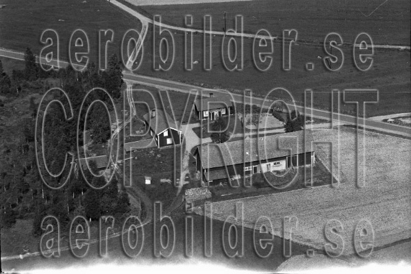 REBES 121, #4. REBES 121_04 (Uppges vid kontakt med Svenska Aero-Bilder AB)