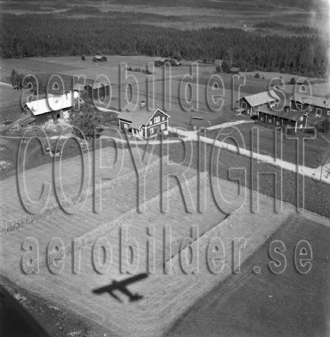 REBES 2081, #12. REBES 2081_12 (Uppges vid kontakt med Svenska Aero-Bilder AB)