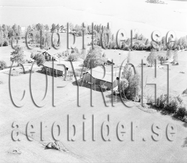 REBES 2396, #4. REBES 2396_04 (Uppges vid kontakt med Svenska Aero-Bilder AB)