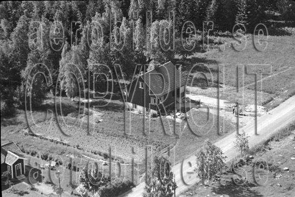 REBES 703, #6. REBES 703_06 (Uppges vid kontakt med Svenska Aero-Bilder AB)
